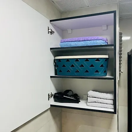 Two Air-conditioned Luxury In The Center No 1 Daire